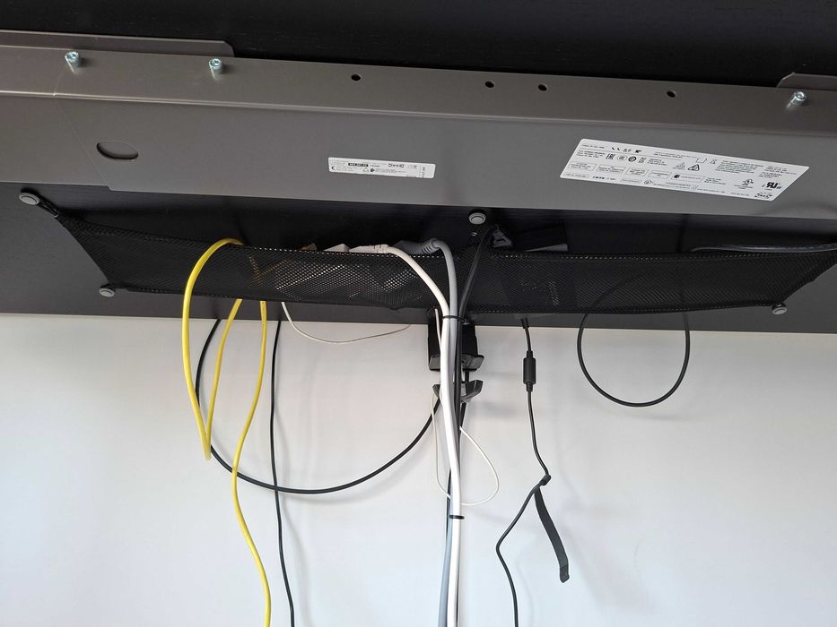 Secretária "standing desk" IKEA IDÅSEN, 160x80cm