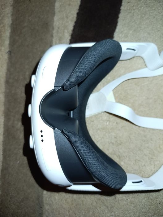 Продам окуляри Meta quest 3