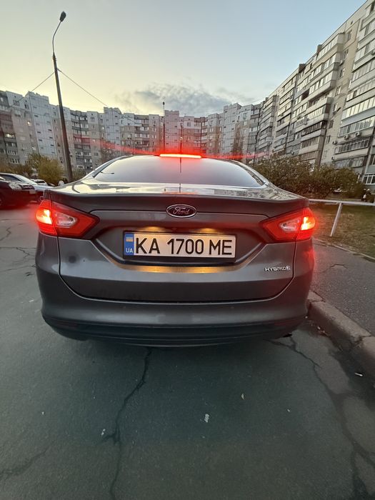 Ford Fusion 2013 Hybrid