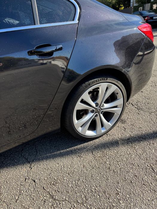 Opel Insignia Cosmo 163Cv