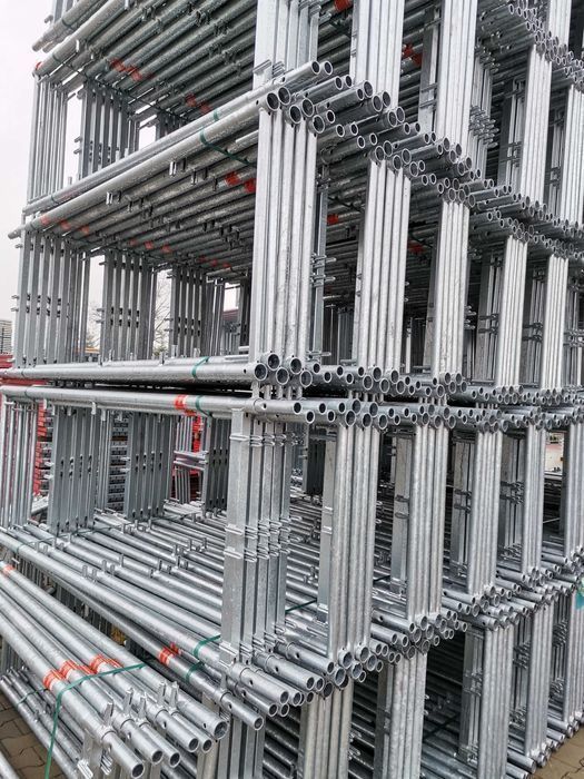 Rusztowanie ramowe 100 m2    8,5m wysokosci roboczej