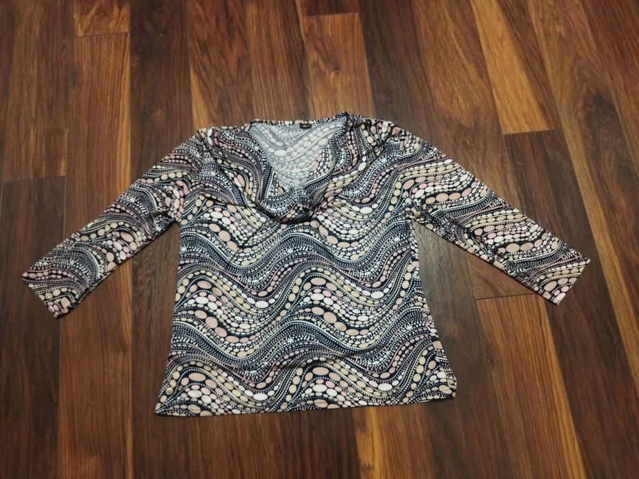 Elegancka bluzka damska L/ XL woda