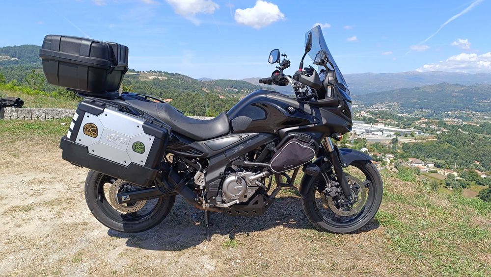 Suzuki V-strom 650