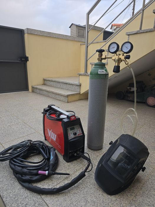 Aparelho de soldar Tig 200A  + MMA ( 2 em 1)