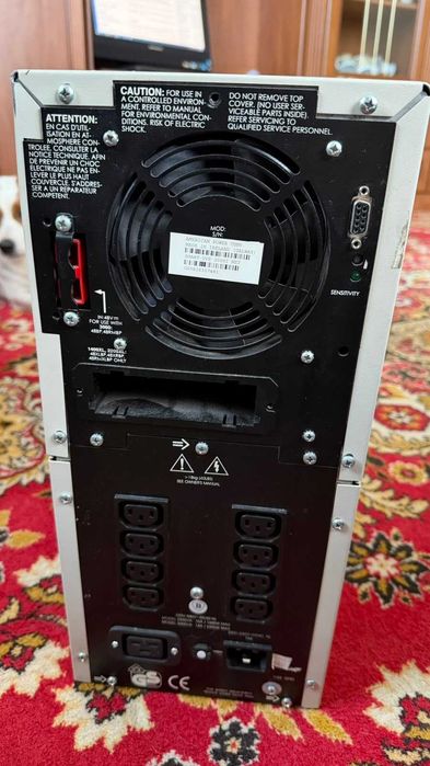 Блок бкзперебійного дивлення ББЖ UPS APC 3000