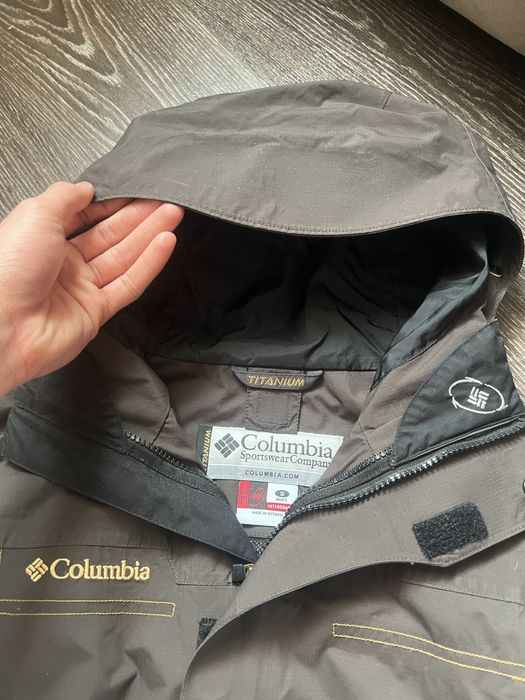 Columbia titanium jacket 3v1