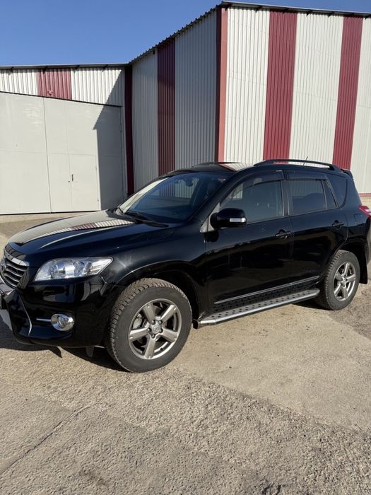 Toyota rav4.