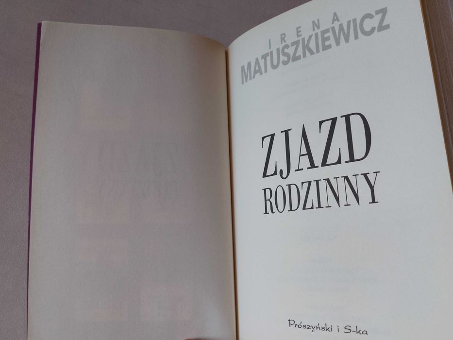 Irena Matuszkiewicz "Zjazd rodzinny" 2015