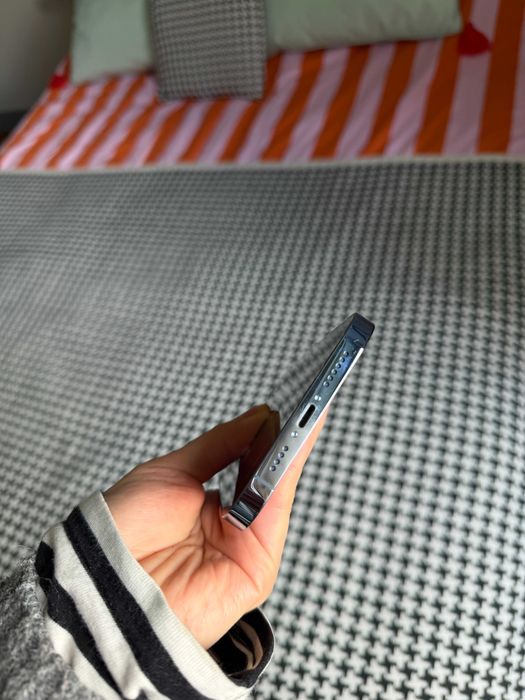 iPhone 13 Pro Max em excelente estado