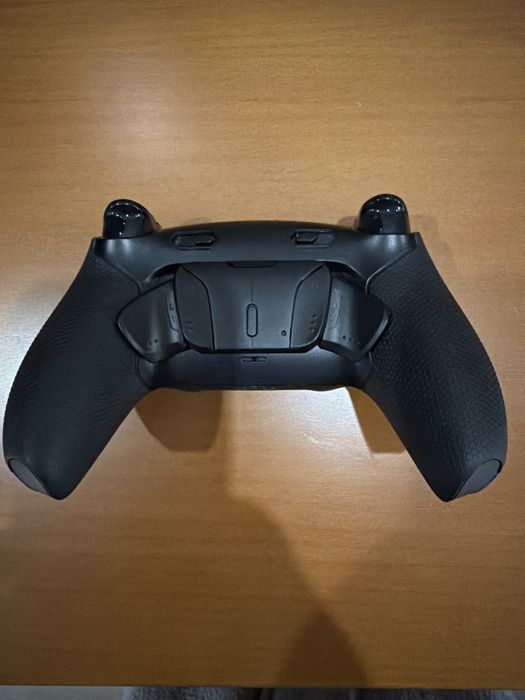 Dualsense PS5 c/Paddles & Trigger Click + Kontrol Freek