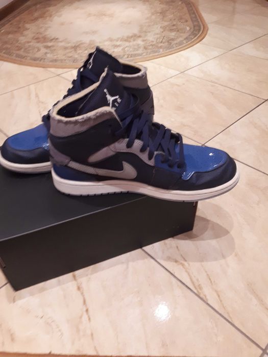 Nike Air Jordan 1 mid se craft