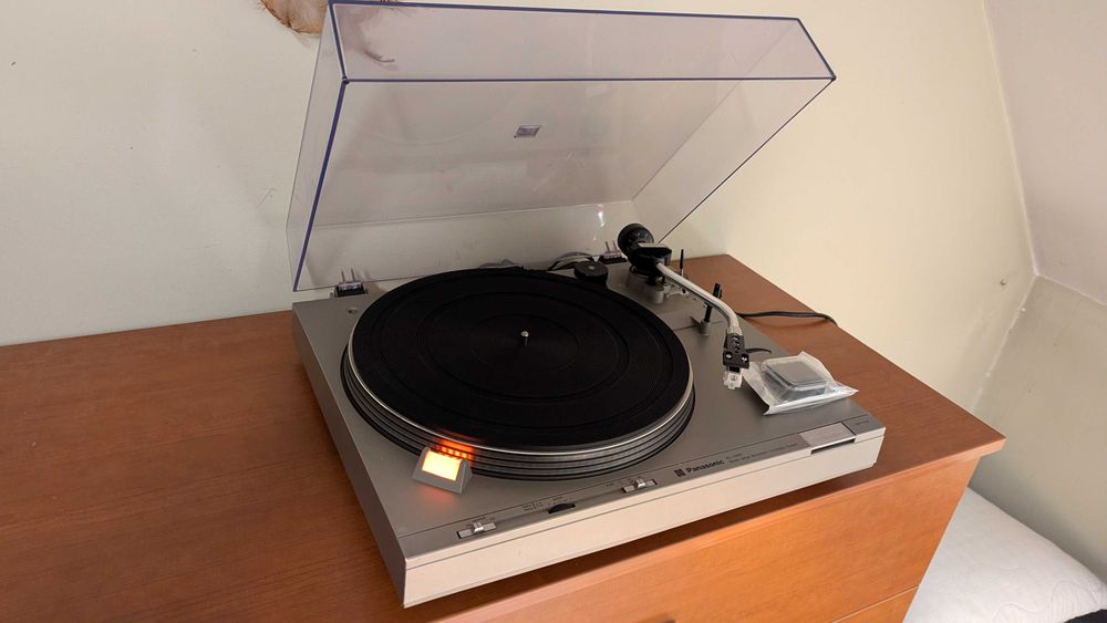 gramofon Direct Drive Automatic Panasonic/Technics SL-H401