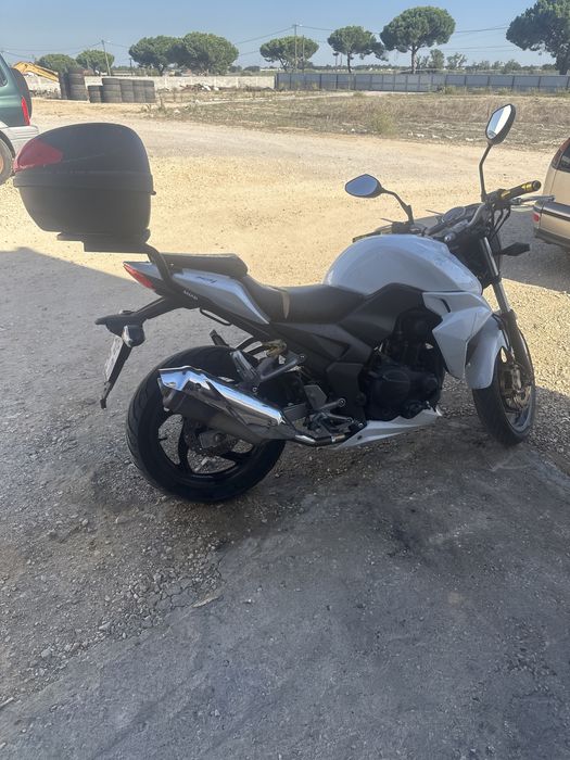 SYM Wolf SB250Ni