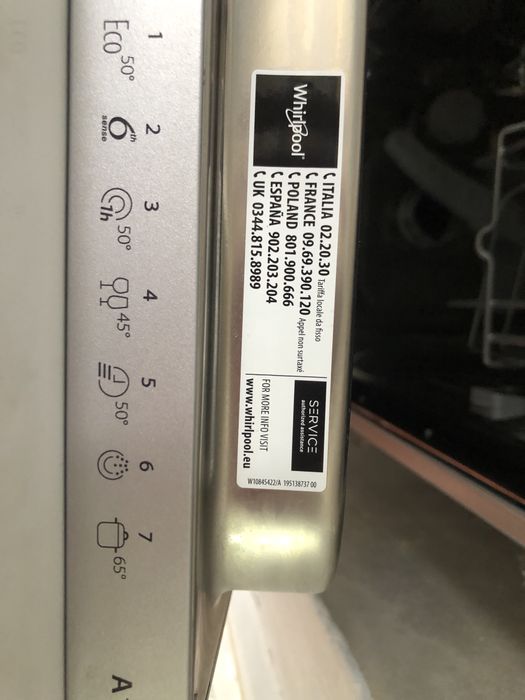 Посудомийна машина Whirlpool