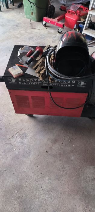 Máquina soldar semiautomatica