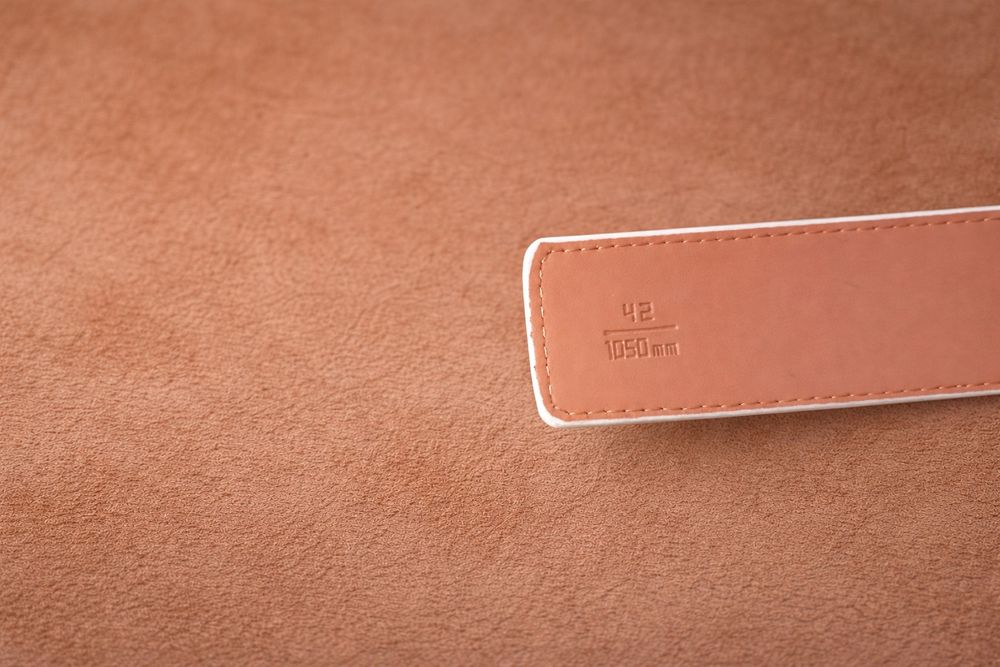 Ekskluzywnych biały pasek