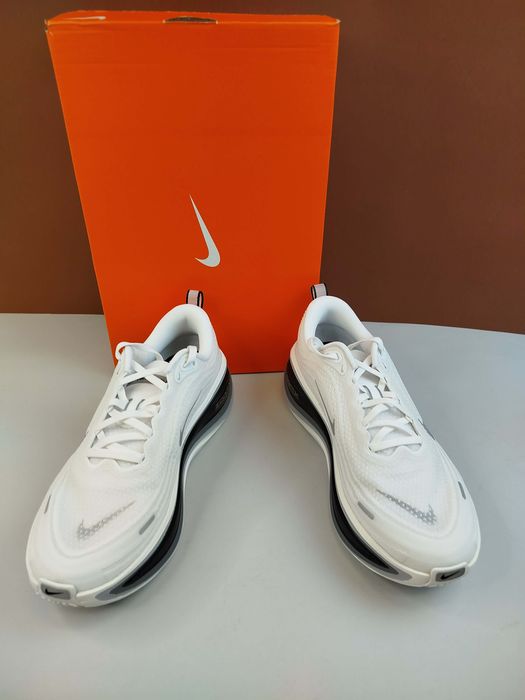 Buty Nike Vomero Plus Rr