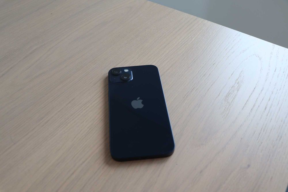 iPhone 13 - 128 GB - Desbloqueado