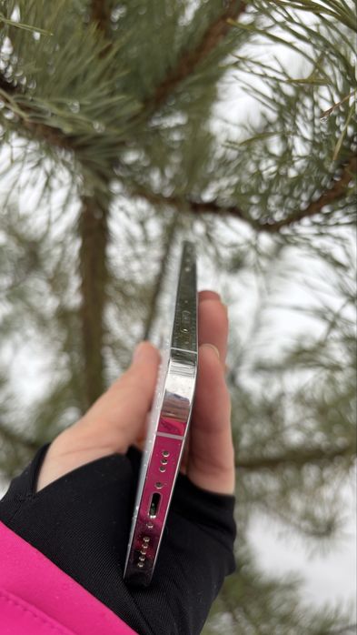 iPhone 12 Pro, Білий