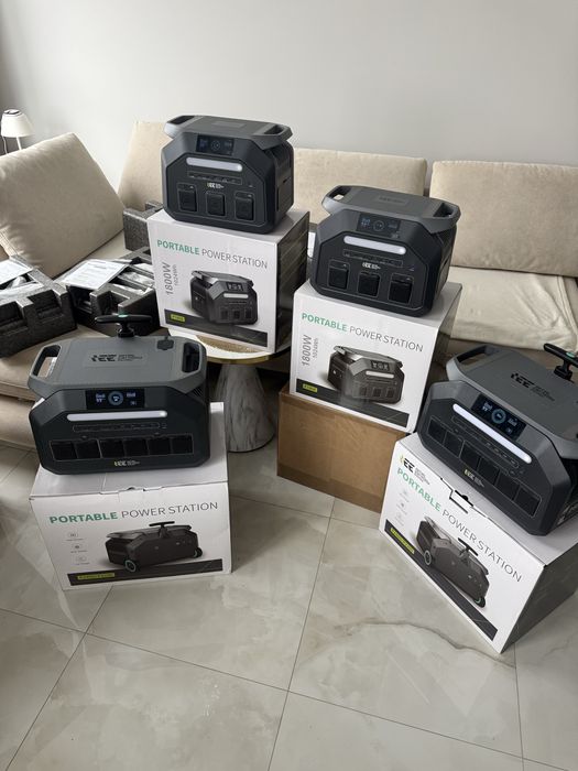 Продам iee p 1800 Зарядна станція як екофлоу ecoflow ieetek p1800 є в наявності Зарядна станція IEETek P1800 1800 Вт 1024 Вт год LiFePO4