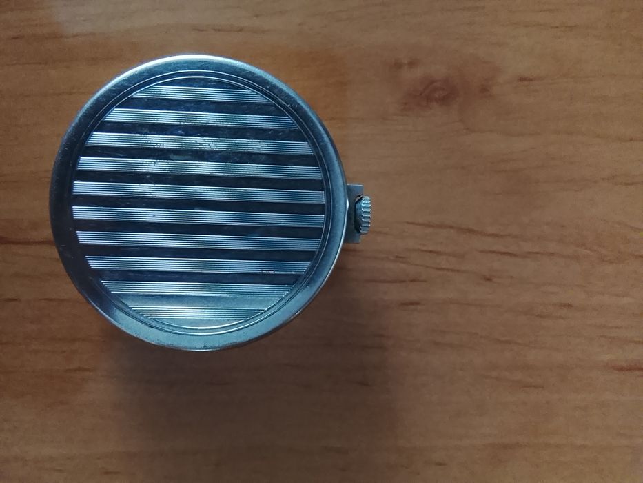 Starodawny kieszonkowy zegarek Molnija