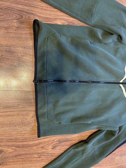 Nike tech flecee