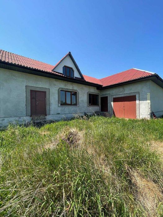 Продається будинок сирець в с.Липівка