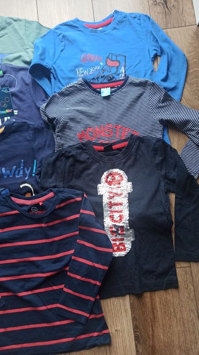 Koszulki, bluzeczki chłopięce z długim rękawem