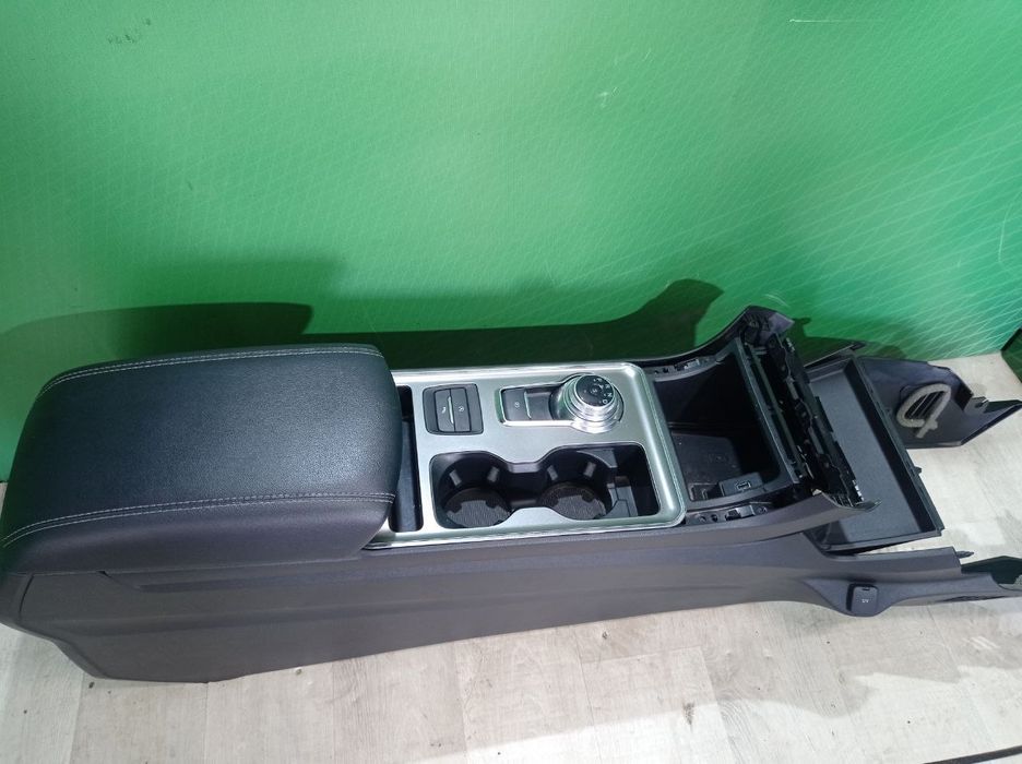 Центральний тунель (консоль) Ford Edge розборка шрот запчастини LT4Z5806024AA LT4Z5806024AA  Форд Едж  Центральный туннель (консоль)