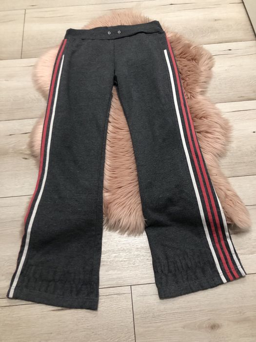 Spodnie dresowe z szeroką nogawką