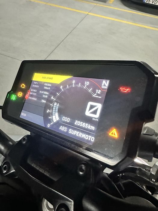 KTM DUKE 390 - Ano 2021