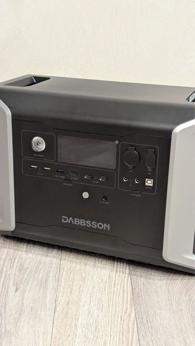 Зарядна станція Dabbsson DBS2300
