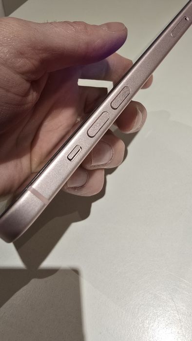 IPhone 15 Stan idealny.