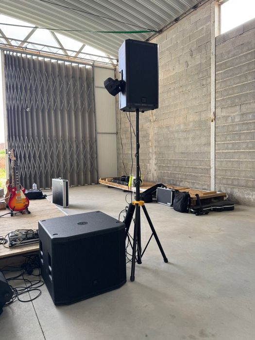 Sistema de Som Profissional para Eventos (fotos ilustrativas mas reais)
