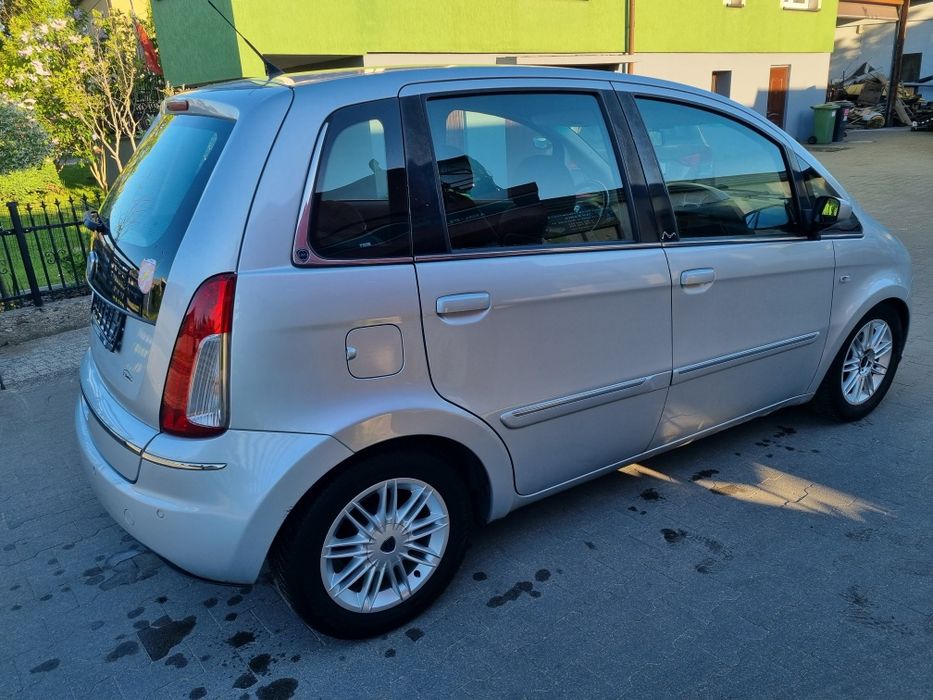 Lancia musa 1.4 klima 6 biegow.