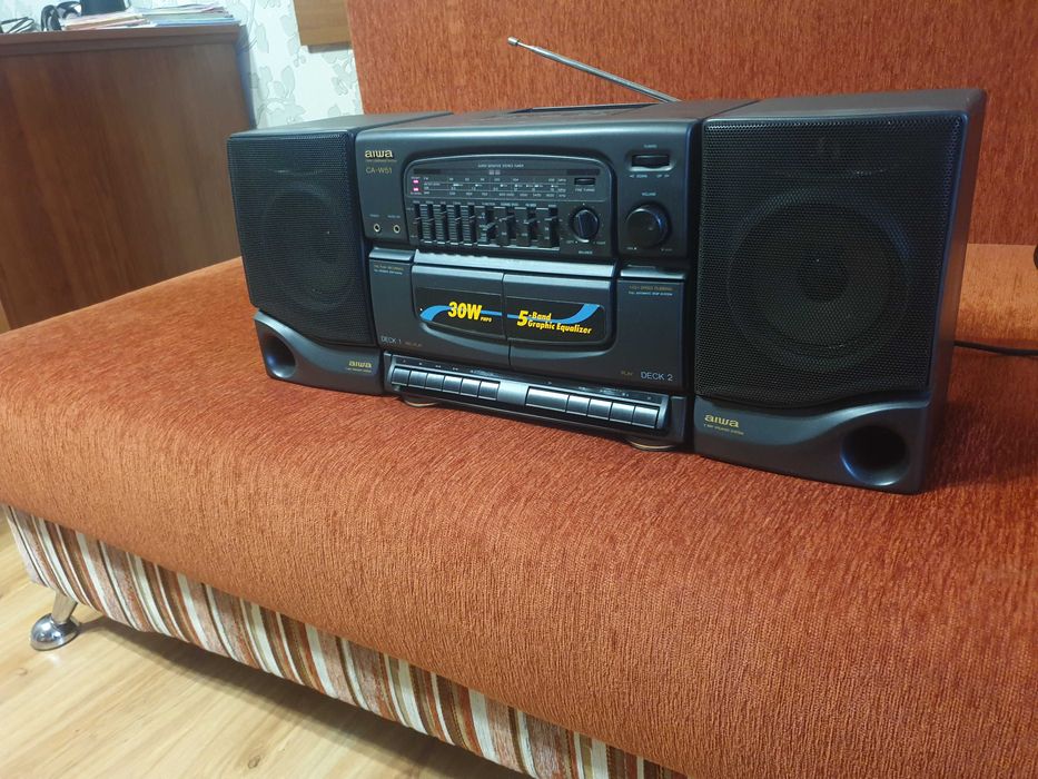 Магнитола Sharp.Aiwa