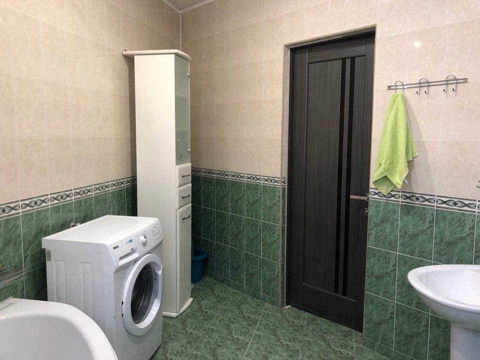 Сдам 3 комн,в Центре/ Успенский переулок.Рядом сквер, бювет!