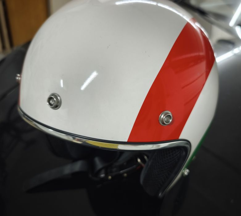 Capacete vespa em bom estado e com pouco uso