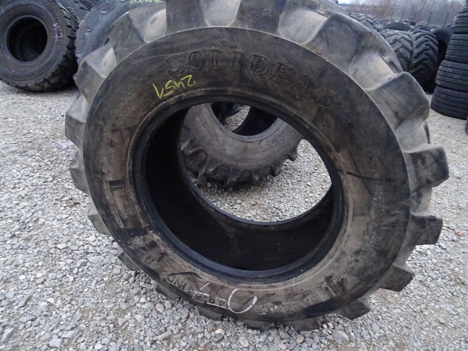 Opona 14.9-24 SOLIDEAL Backhoe IND (890 netto)