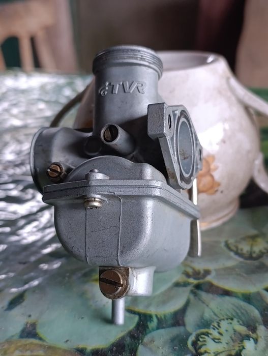 Продам карбюратор на 125