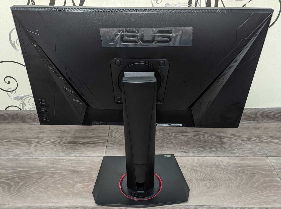 Monitor Gaming Asus 165Hz 0.5ms G-Sync