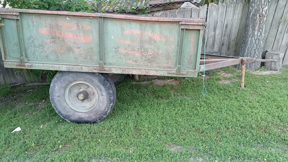 Продам прицеп 2птс1