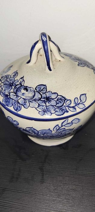 Terrina /Taça com Tampa em Cerâmica de Aveiro Pintada à Mão (CERICOOP)