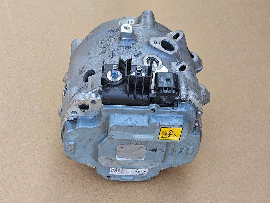 Audi Alternator Rozrusznik 4n0903028p