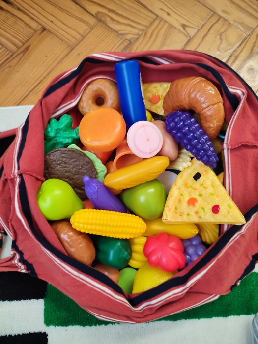 Cozinha Ikea infantil com acessórios