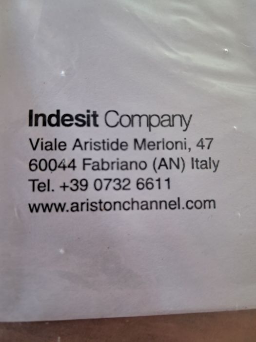 Вбудована електрична духовка Ariston