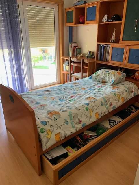 Mobília de quarto para criança ou adolescente