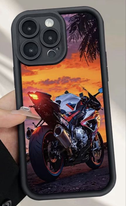 чохли для смартфону мобільного iPhone 15