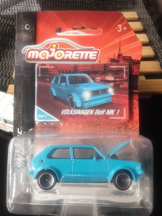 Model Majorette - VW Golf ! ! !