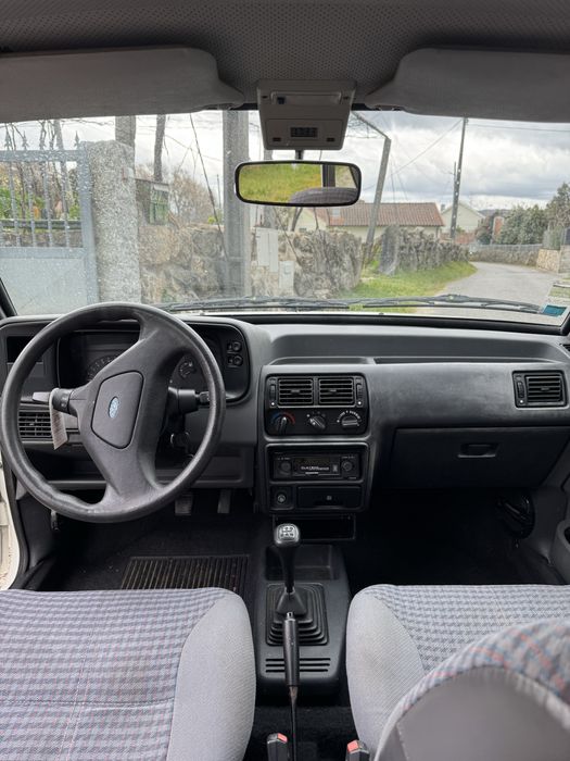 Vendo um classico ford escort 1.3 fashion